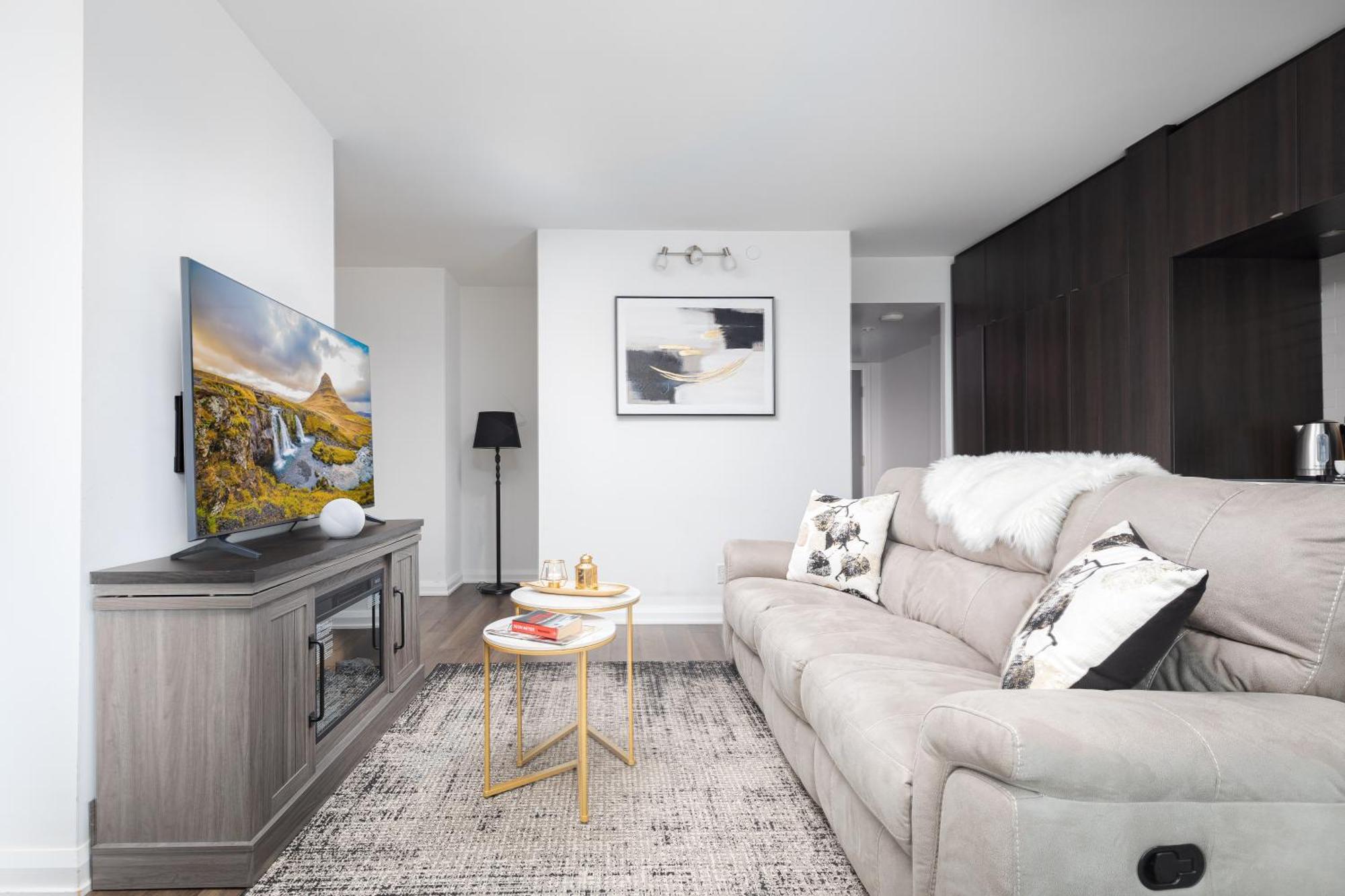 Luxury 2-Bedroom Apartment In Yorkville With The Best City View In Downtown Toronto Exterior photo